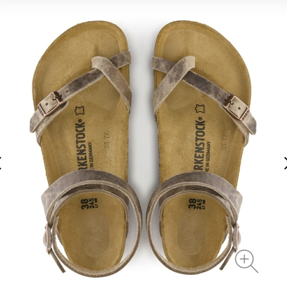 Birkenstock Shoes - Birkenstock Yara sandles in tobacco size 41